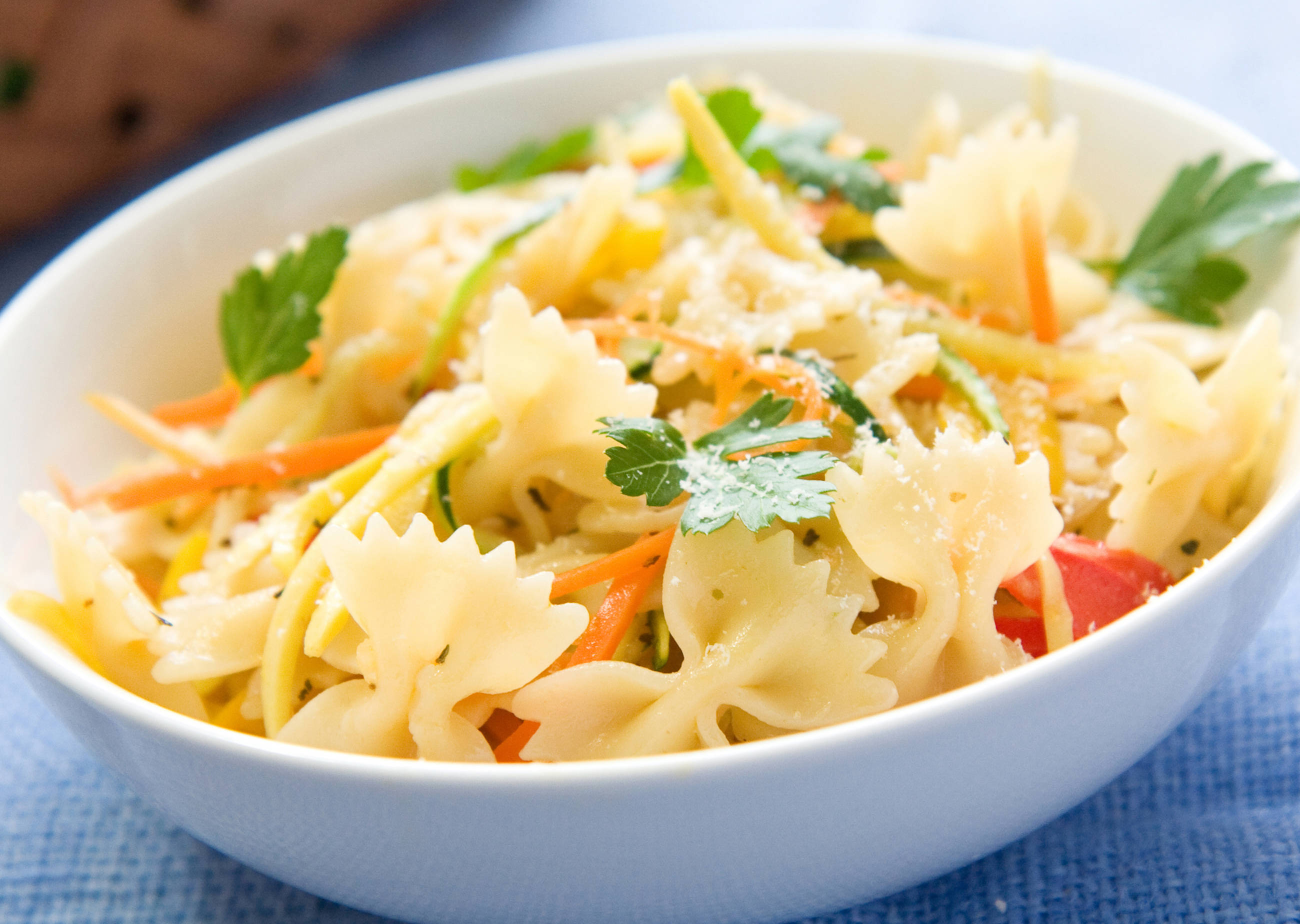 Ensalada de pasta a las finas hierbas Recetas Dani